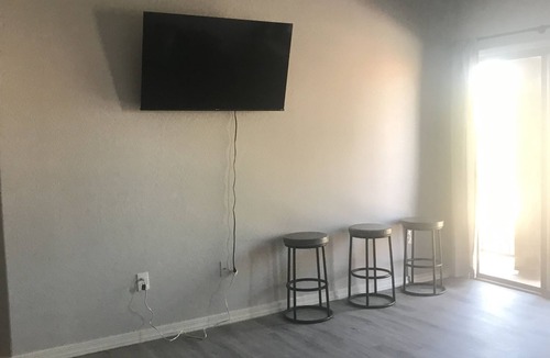 Mountaingate Condo | My Cozy Condo in a Upscale Gated Community
