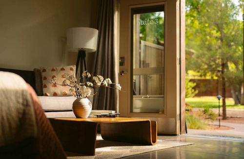 Zion National Park South Entrance Apartment | Nama-Stay Suite 1, King, 5 Min to Zion NP