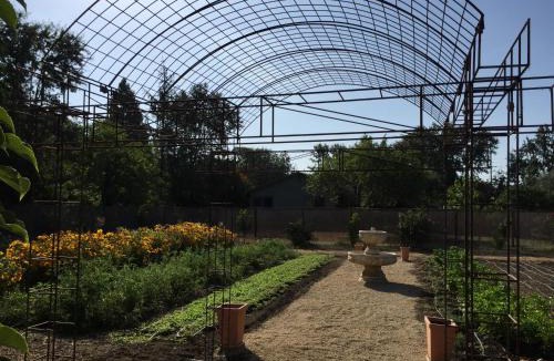 St. Helena Bed & Breakfast | Napa Farmhouse Inn
