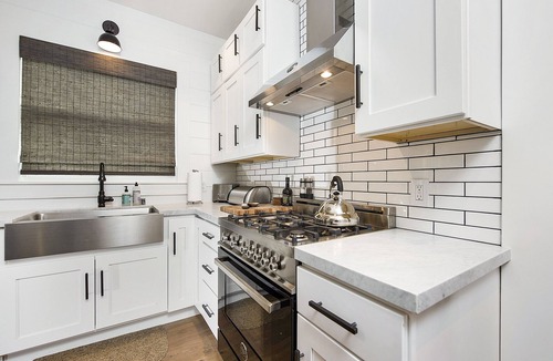 St. Helena House | Napa Valley: St Helena Designer Home & Guest House + Spool + Peloton Bike/Tread