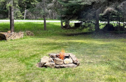 Kellogg RV Rental | Nature Adventure Campsite/River Floaters, Fly Fishing, Wildlife, Hiking, Biking.