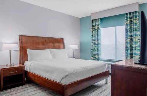 Charleston Hotel | Near Beaches | Terrace Bar. Pool & Pet-friendly