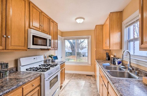 Wyandotte House | Near Churchill Downs: Pet Friendly, Fenced Yard!