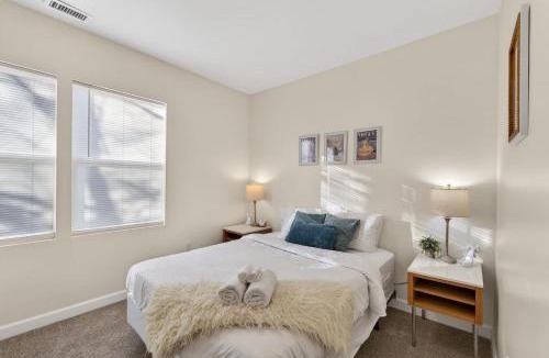 Near Eastside House | Near Downtown - Beville Ave Retreat 2