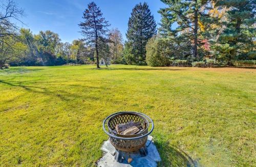 Roselawn Finance House | Near Downtown Cincinnati: Peaceful Retreat!