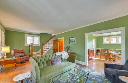 Roselawn Finance House | Near Downtown Cincinnati: Peaceful Retreat!