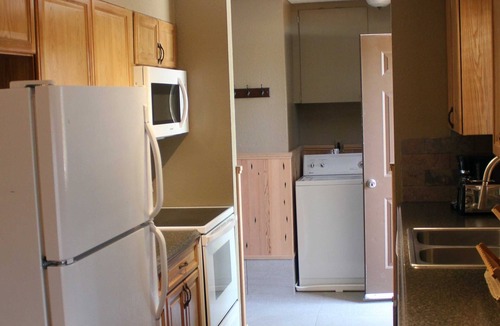 Bozeman House | Near everything. Surrounded by parks, and trails. Sleeps 6. Basecamp for Montana