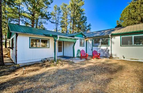 Show Low House | Near Fool Hollow Lake & Trails: Family Cabin