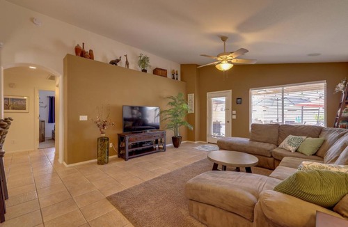 Fletcher Heights House | Near Golf! 'Peoria Paradise' House w/Pool