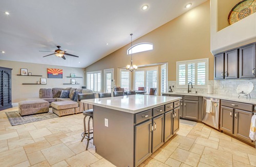 Canyon Trails House | Near Spring Training: Family Retreat in Goodyear!