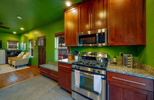 Feldman's House | Near U of A/2 BR 1 BA/Covered Patio/Fenced