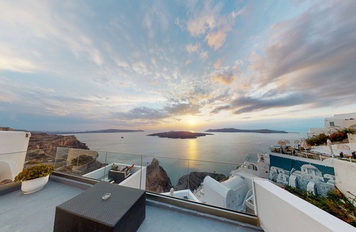 Fira House | Neoklassiko Koukouli Family room sea view