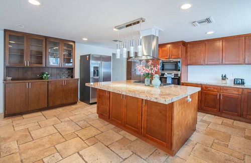 Coldwater Springs House | New! 12 Min to Stadium & 5BR Pool & Sleeps 10