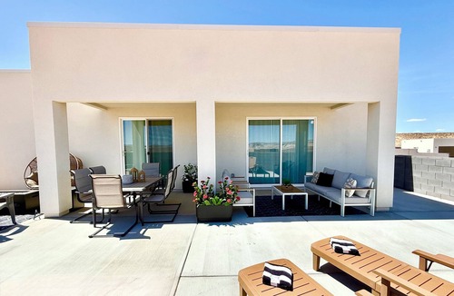 Greenehaven House | NEW 2026! Luxury Lake Powell Home “Prime Location”