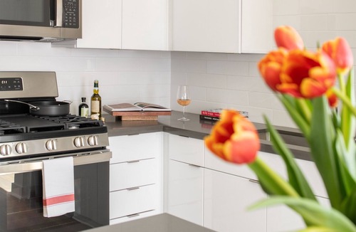 Enterprise Apartment | New 3-Bedroom Luxury Serviced Apartment Near Strip