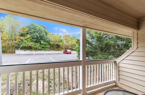Nashville Condo | NEW! 3rd Floor Back Side Penthouse Suite - 307 by Grand Wood Suites