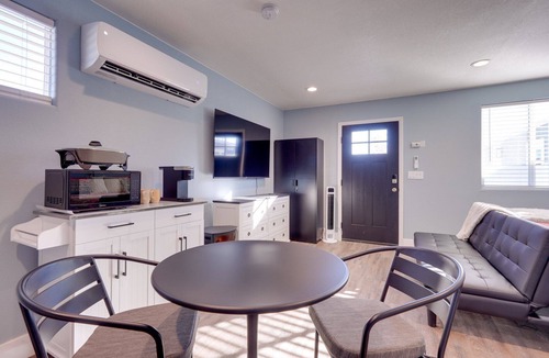 Mesquite Cottage | New Adorable Private Studio Home Mesquite, Nevada