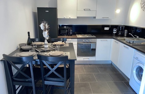 L'Ile-Rousse Apartment | NEW AND MODERN APARTMENT 150M FROM THE BEACH OF ILE ROUSSE-BALAGNE
