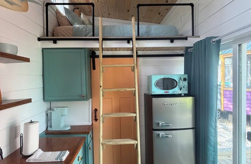 Put-in-Bay House | NEW BUILD Tiny Home “The Surf Shack” on Middle Bass