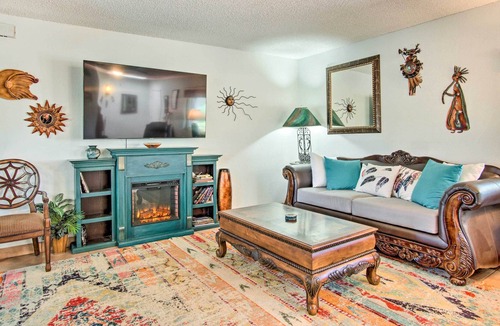 Green Valley House | NEW! Colorful Green Valley Getaway + Private Pool!