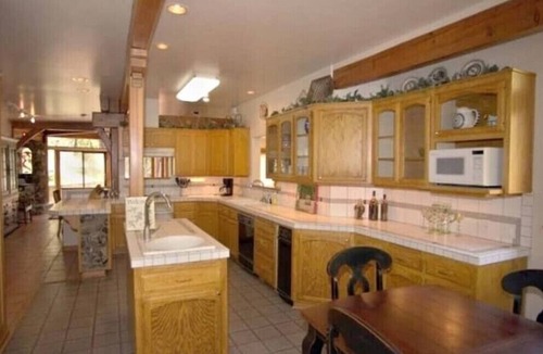 El Portal House | NEW Hunter House Retreat - 10.6 mi from Yosemite