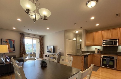 Carmel Valley Apartment | New Listing! Lovely 2-bedroom Carmel Valley Condo