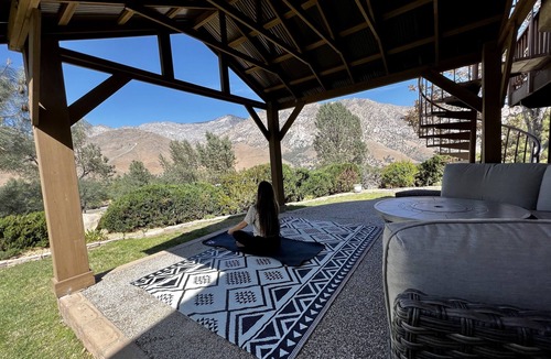 Kernville House | New Moon Pine Kernville- Elevated Above Town Luxury Mtn/Valley View Retreat