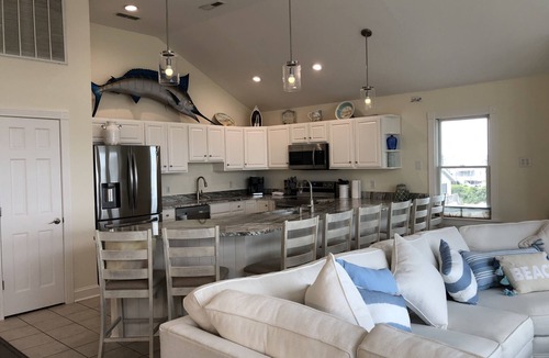South Nags Head House | New! Ocean Breeze - Oceanfront 8 BR in Outer Banks