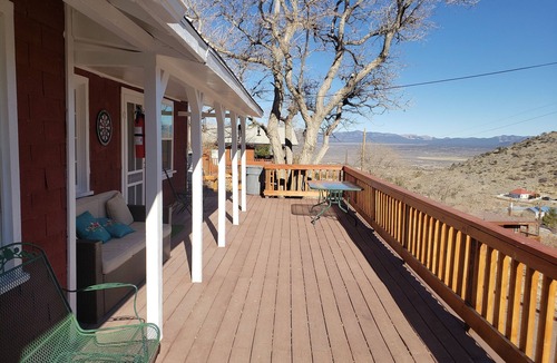 Pioche House | NEW! Perfect Pioche Getaway + 360-Views + In Town!