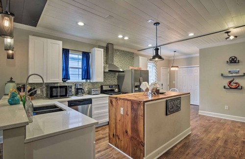 East Durham House | NEW! 'The Rustic' - Renovated Downtown Durham Near Duke!