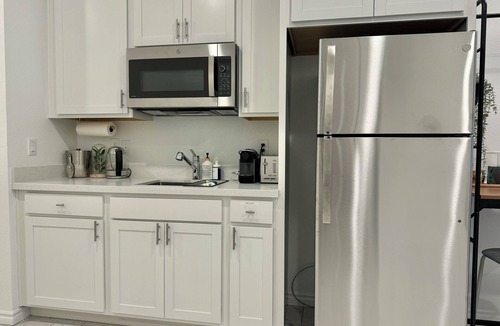 Henderson House | New Trendy Suite in Henderson, NV!
