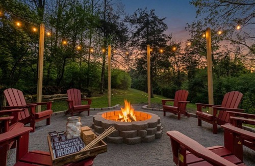 Keene House | NEW! Triple Crown Manor: Pool, Hot Tub, Game Room, Fire Pit, Sleeps 20
