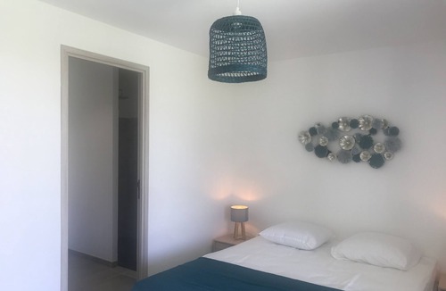 Lozari House | New villa 4 + 1 bedroom 5 bath heated pool wifi