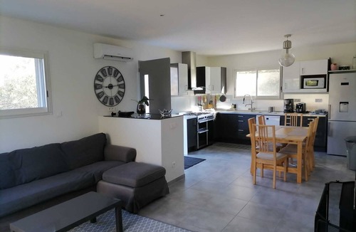 Lecci Villa | New villa with heated pool and garden 10 minutes from St Cyprien beach