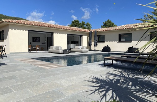 Lecci Villa | New villa with pool