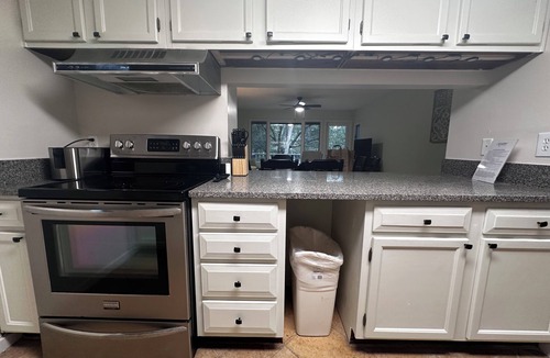 West Beach Village Villa | Newly Renovated 2025 Lagoon View- Resort & POOL Access INCLUDED; 300yds to beach