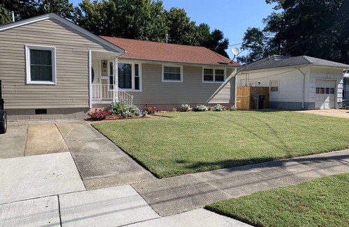 Bayview House | NEWLY RENOVATED HOME! Minutes from beach