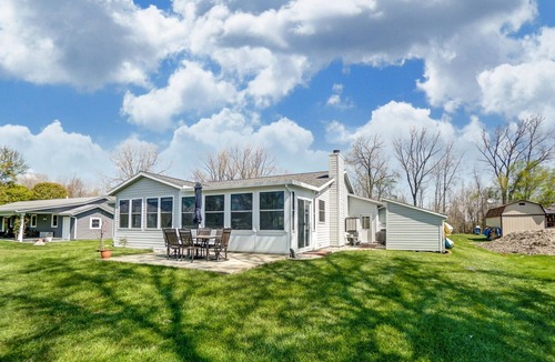 Wolcottville House | Newly updated 2023 home on Dallas Lake