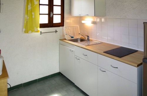 Talasani House | Nice apartment in villa for 2 people with A/C, WIFI and terrace