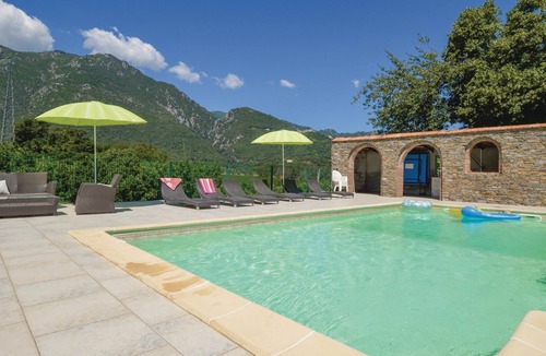 Santa-Maria-Poggio House | Nice home in Santa Maria Poggio