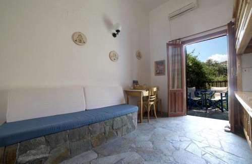 Skyros Town Hotel | Nicolas Pension