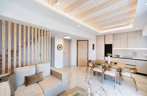 Perigiali Apartment | Nicole's Luxury Collection