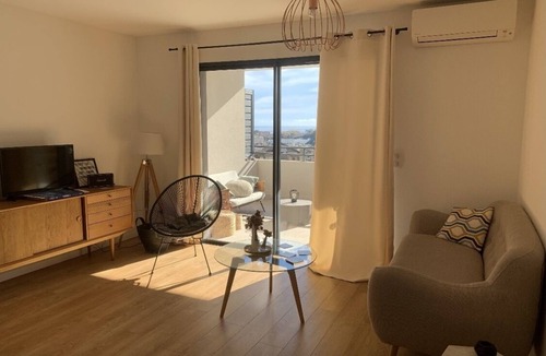 Ville-di-Pietrabugno Apartment | Nid Douillet vue mer