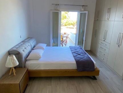 Artemonas Apartment | Ninemia Apartment