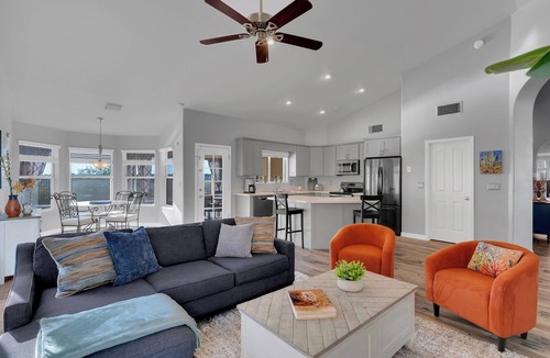 Casas Adobes House | Northwest Tucson Vista Hideaway/Heated pool with fee! New Listing!