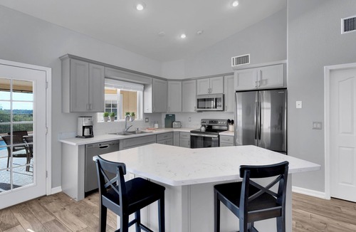 Casas Adobes House | Northwest Tucson Vista Hideaway/Heated pool with fee! New Listing!