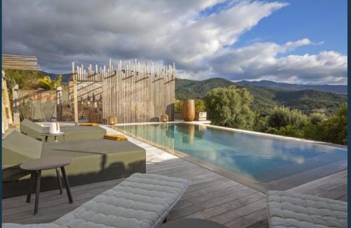Molini Villa | NOUVEAUTE! Magnifique villa à 2 minutes des plus belles plages de la rive sud