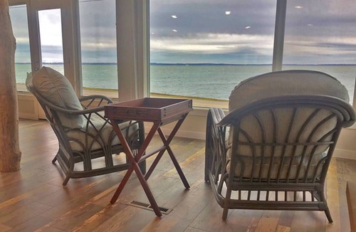 Kelleys Island House | Oars, Shores & Anchors-3 Bedrooms/2.5 Bathrooms