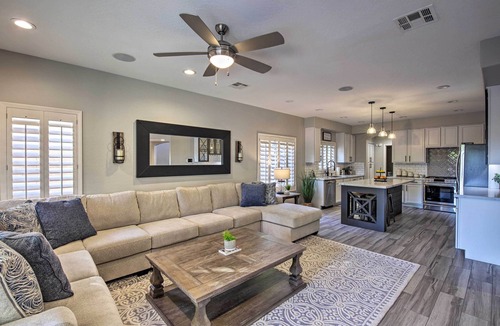 Orchards House | 'Oasis in the Orchards' Escape with Outdoor Pool!
