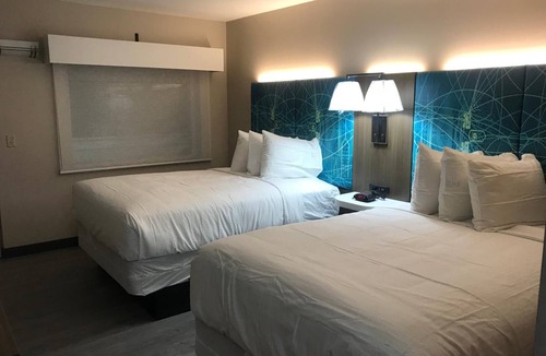 Polk Village Hotel | Oasis Inn